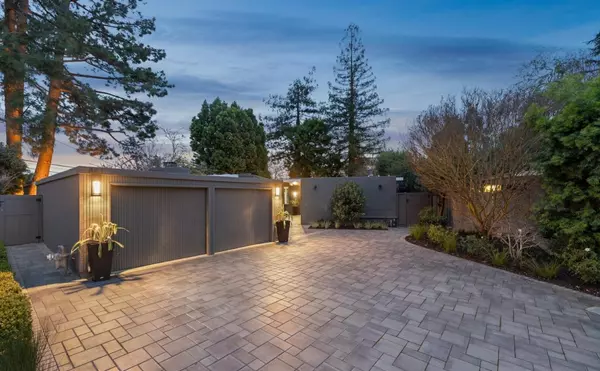 861 Newell Place, Palo Alto, CA 94303