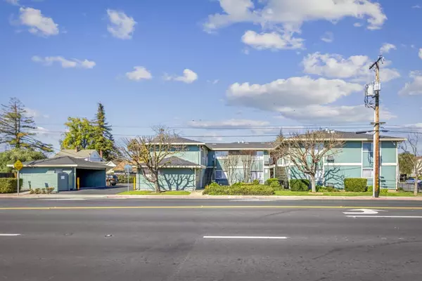 Gilroy, CA 95020,7001 Eigleberry Street