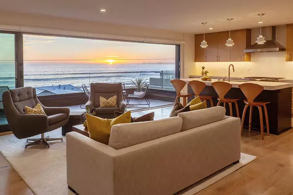 544 Beach Drive, Aptos, CA 95003