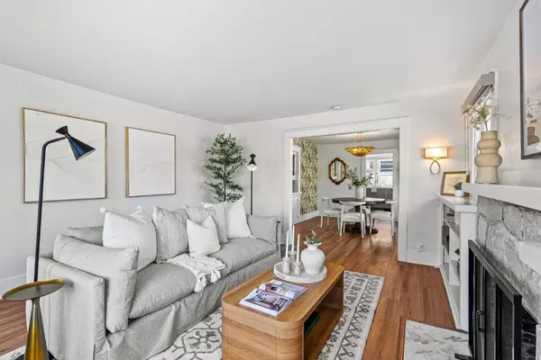 Pacific Grove, CA 93950,791 Spruce Avenue