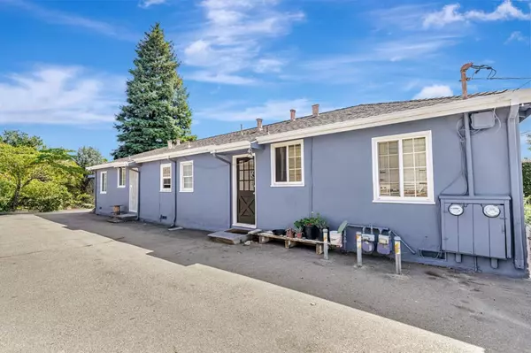 San Jose, CA 95128,584 Macarthur Avenue