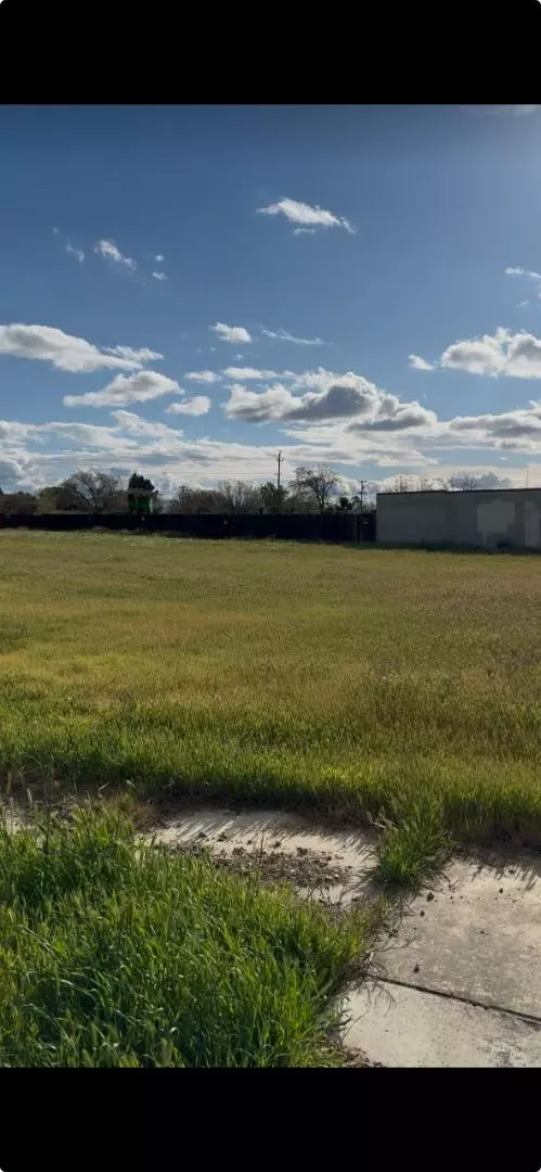 Los Banos, CA 93635,1527 Sarba Court