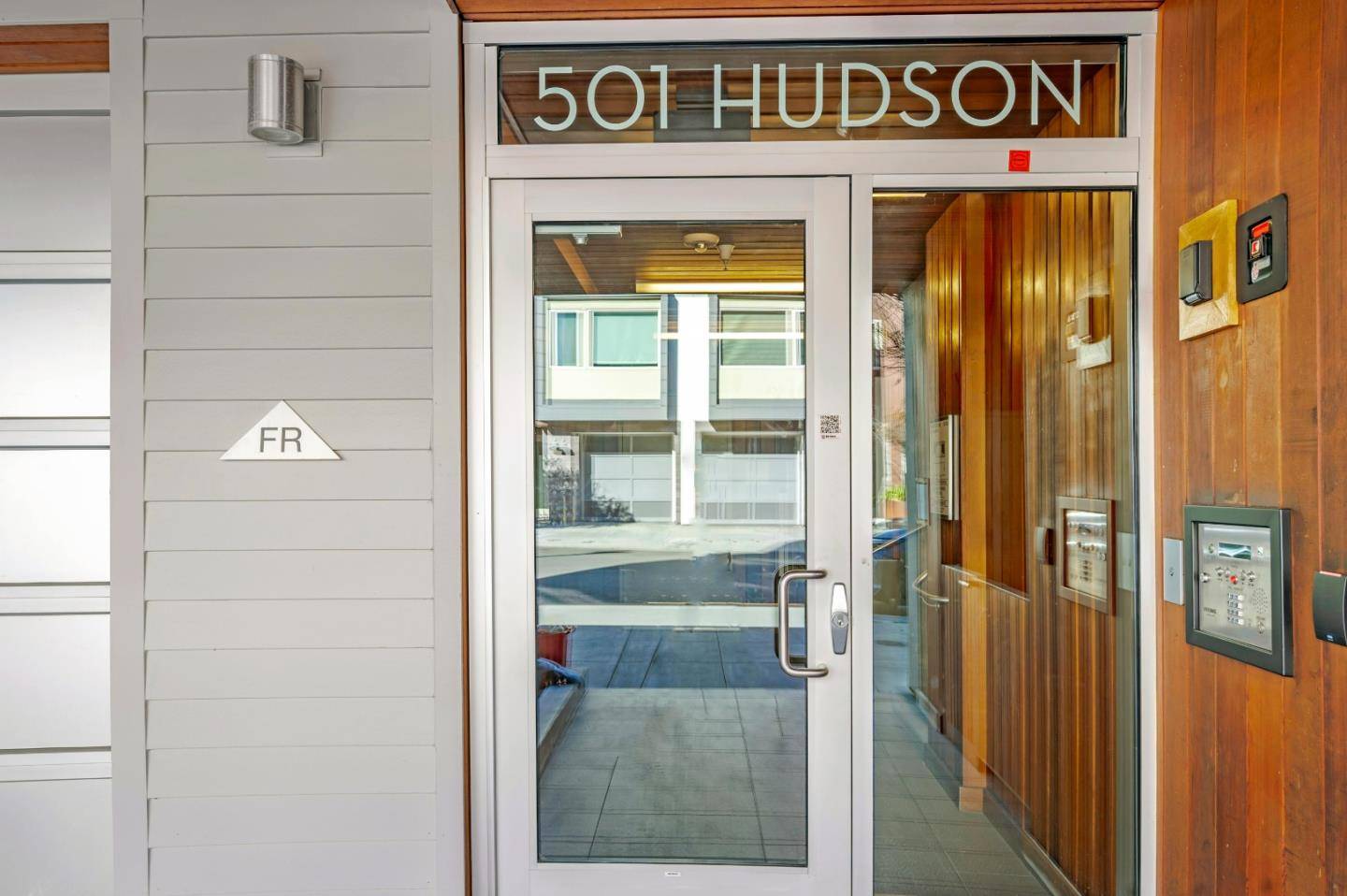 501 Hudson Avenue #304, San Francisco, CA 94124