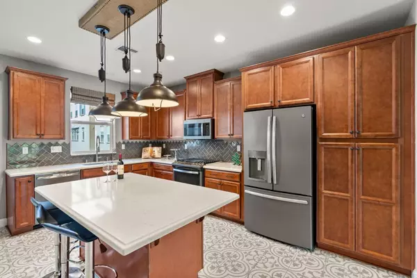 2758 Montecito Vista Way #3, San Jose, CA 95111