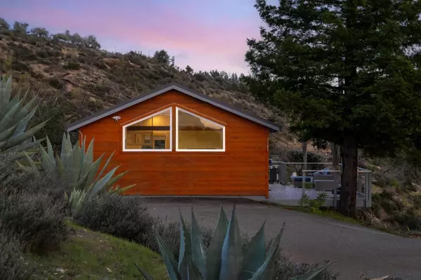 Glen Ellen, CA 95442,2583 Trinity Road