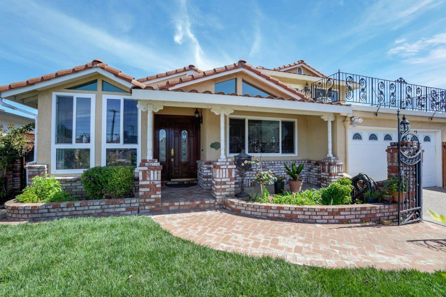 2097 Del Monte Avenue, Santa Clara, CA 95051