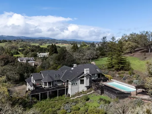 13735 Paseo Del Roble Drive, Los Altos Hills, CA 94022