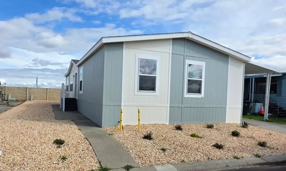 2295 Mcgownan Parkway #12, Olivehurst, CA 95961