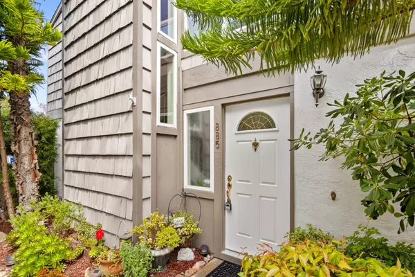 885 Erickson Lane, Foster City, CA 94404