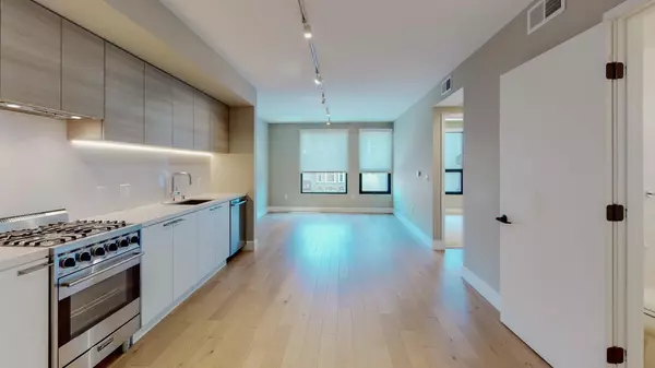 San Francisco, CA 94109,719 Larkin Street #301