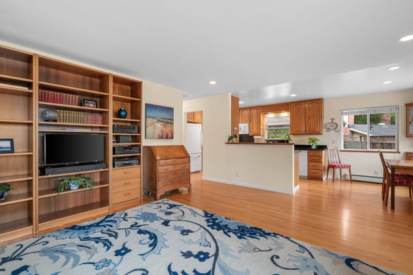 Scotts Valley, CA 95066,520 Tabor Drive