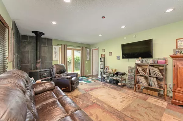 Copperopolis, CA 95228,874 Feather Drive
