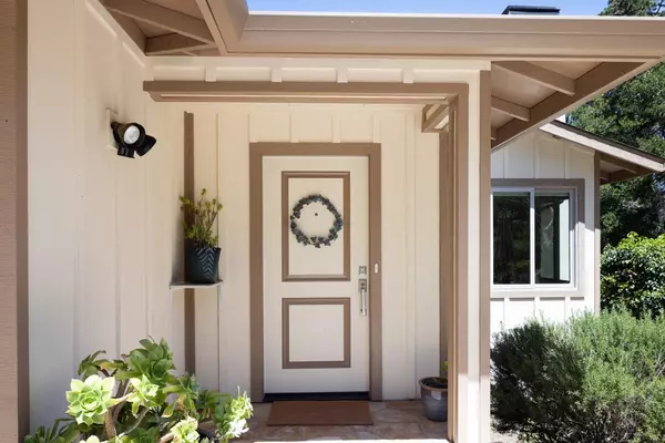 Carmel, CA 93923,594 Viejo Road