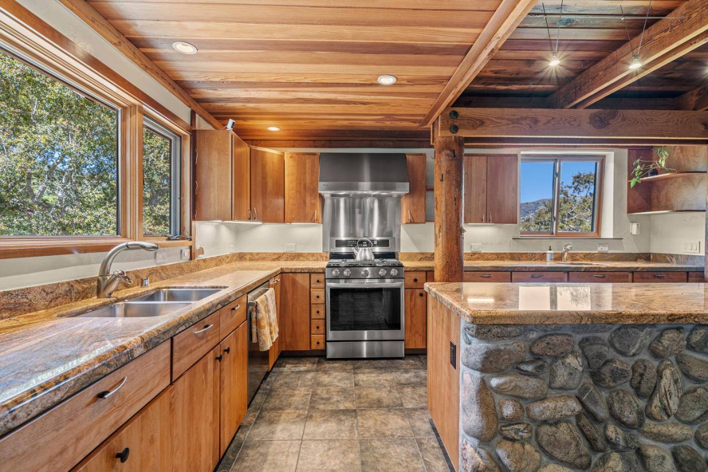 Carmel Valley, CA 93924,18 Camino De Travesia
