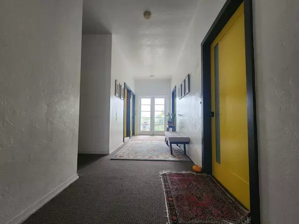 San Rafael, CA 94901,1240 4th Street