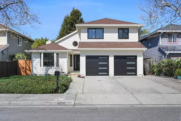 18 Sycamore Court, Redwood City, CA 94061