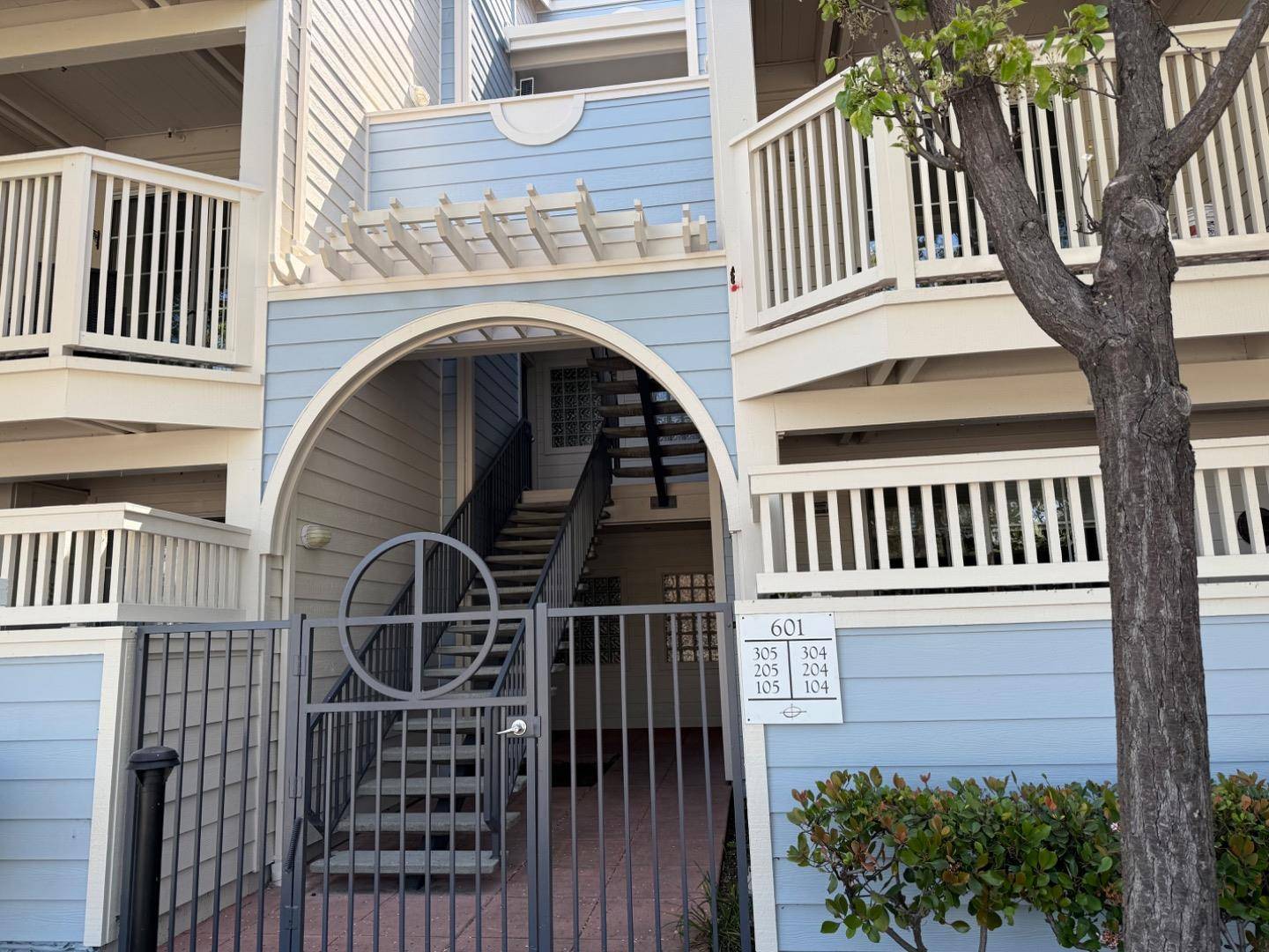 601 Arcadia Terrace #204, Sunnyvale, CA 94085