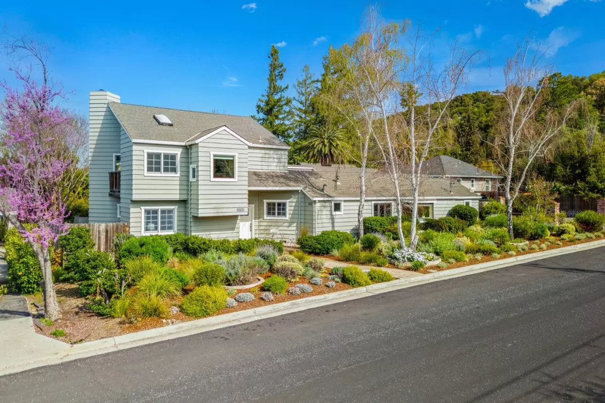 Los Gatos, CA 95032,15976 Linda Avenue