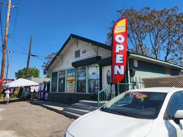 Stockton, CA 95205,1902 E Harding Way