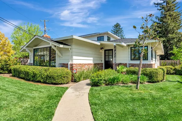 421 Ruby Street, Redwood City, CA 94062