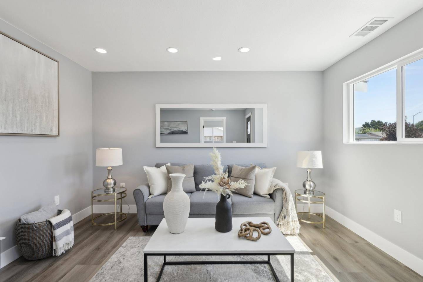 Concord, CA 94521,1591 Glazier Drive