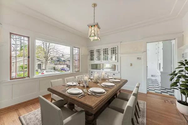 Oakland, CA 94618,5150 Coronado Avenue