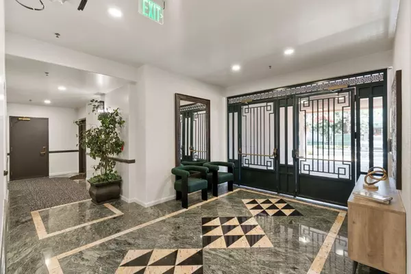 Palo Alto, CA 94306,200 Sheridan Avenue #307