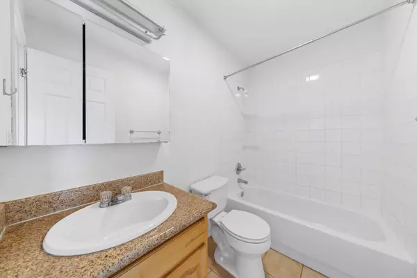 Pittsburg, CA 94565,1241 Lakeview Circle