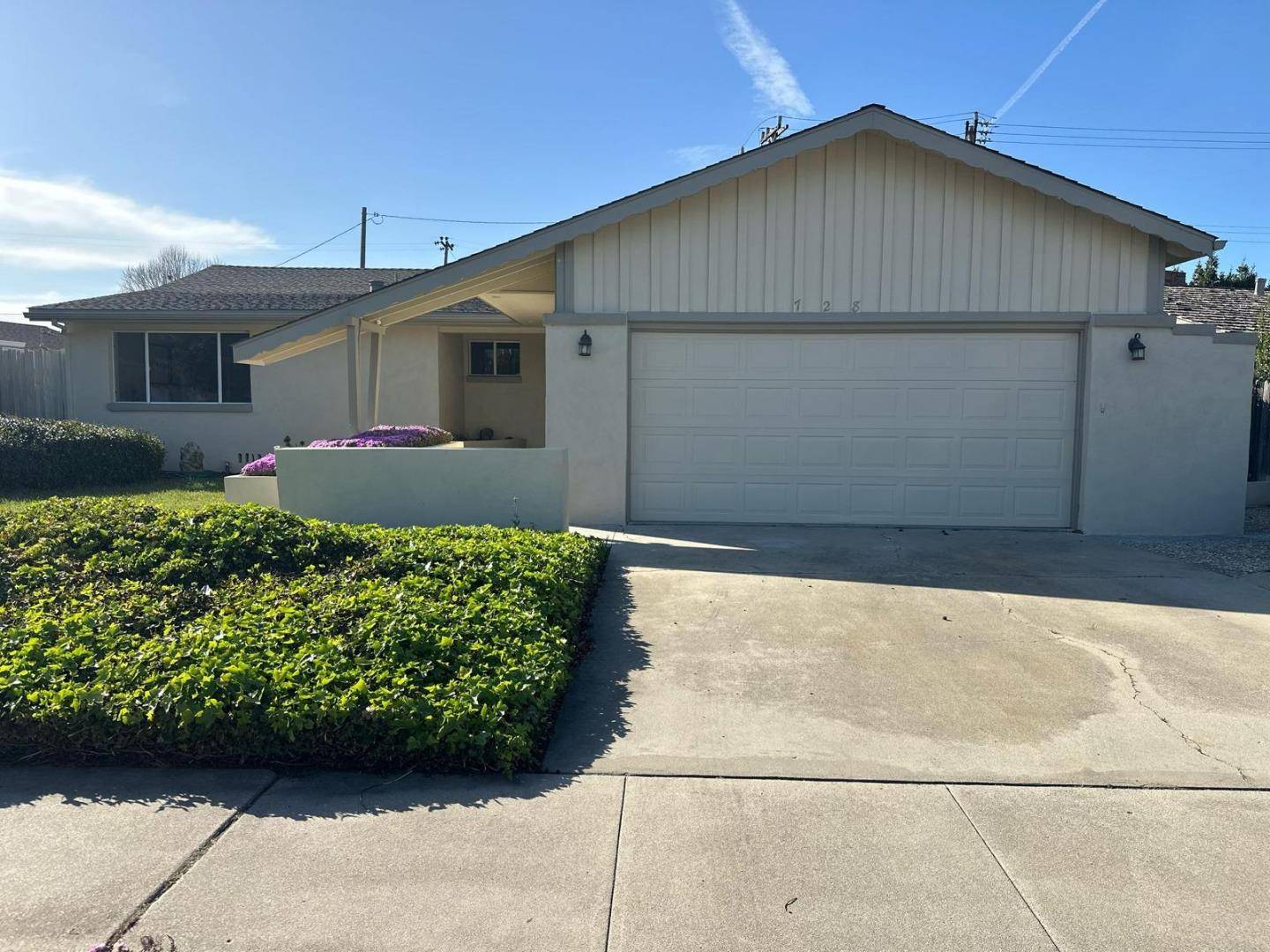 728 W Alisal Street, Salinas, CA 93901