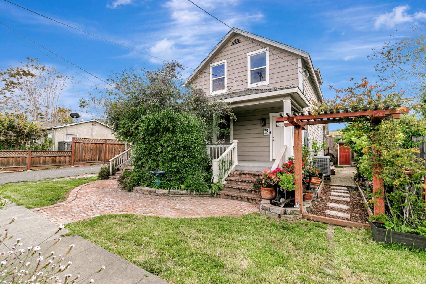 351 S 23rd Street #A, San Jose, CA 95116