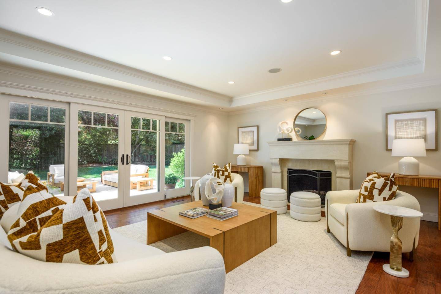1674 OAK Avenue, Menlo Park, CA 94025