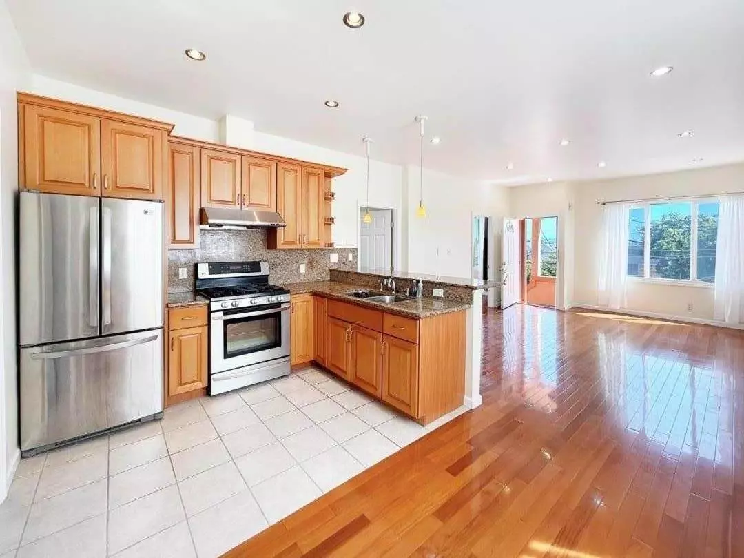 San Francisco, CA 94112,112 Congdon Street