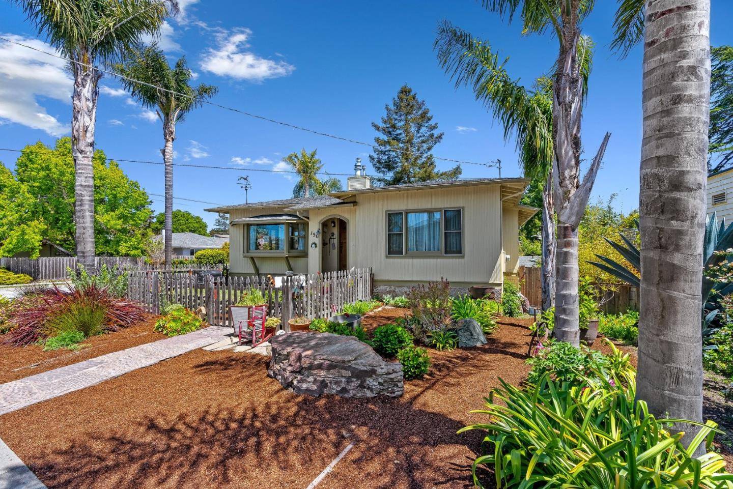 Santa Cruz, CA 95062,150 Darwin Street