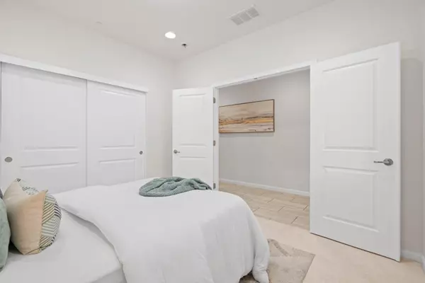 San Jose, CA 95123,862 White Moonstone Loop