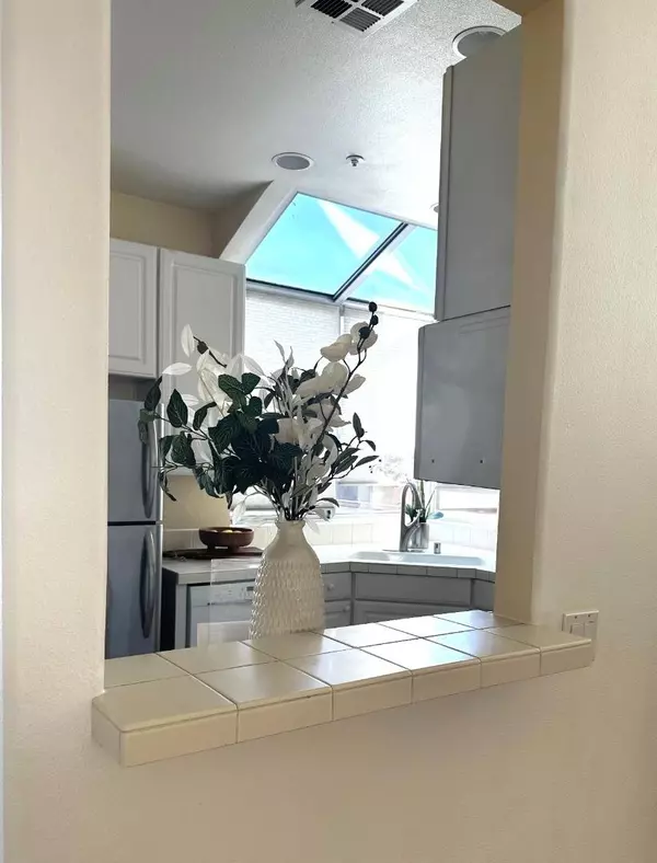 Palo Alto, CA 94306,2573 Park Boulevard #U204