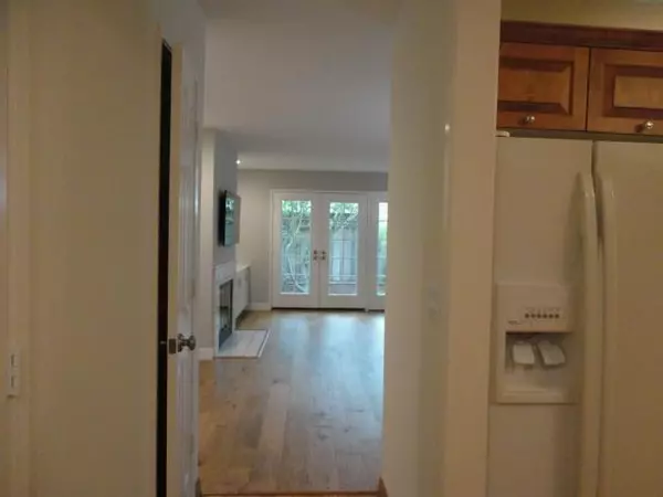 Mountain View, CA 94043,201 Ada Avenue #25