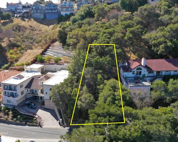 39 Madera Avenue, San Carlos, CA 94070