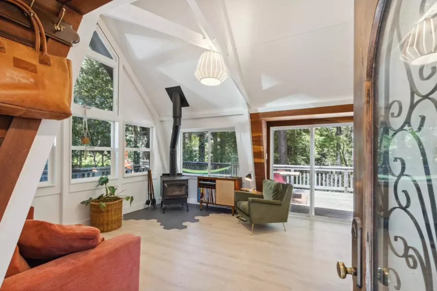 310 Sunny Patch Lane, Ben Lomond, CA 95005