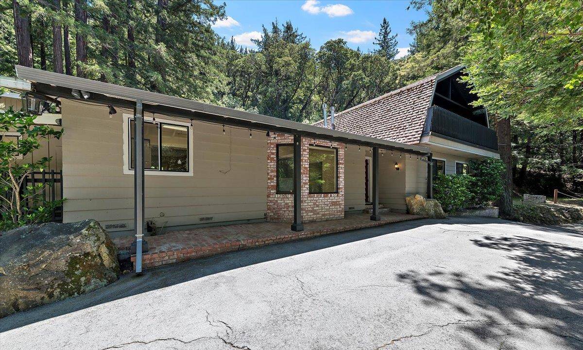 885 Patrol Road, Woodside, CA 94062