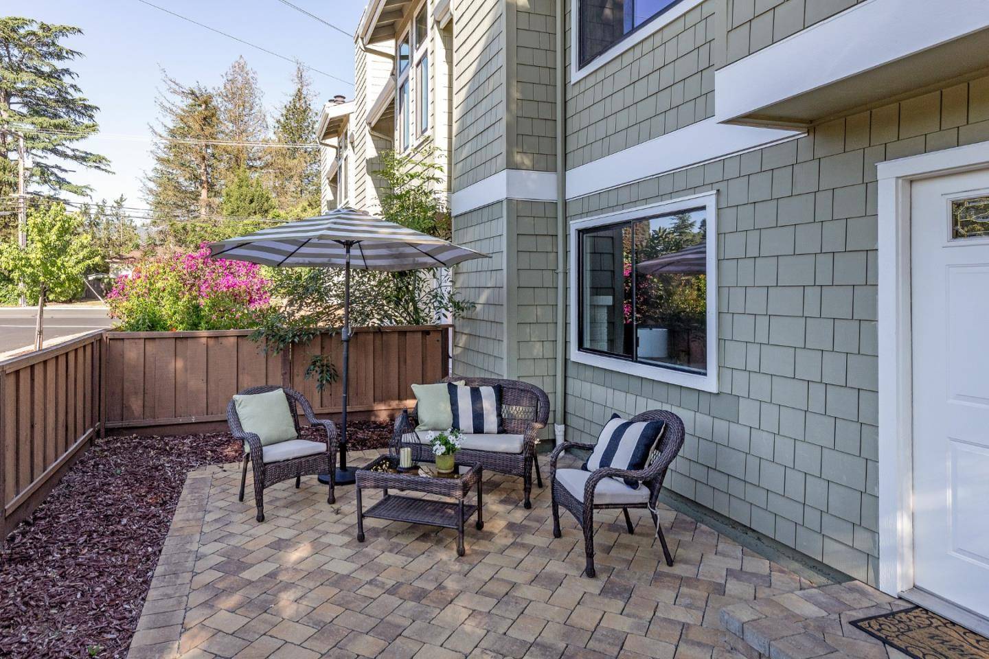 Los Gatos, CA 95032,283 De Soto Drive