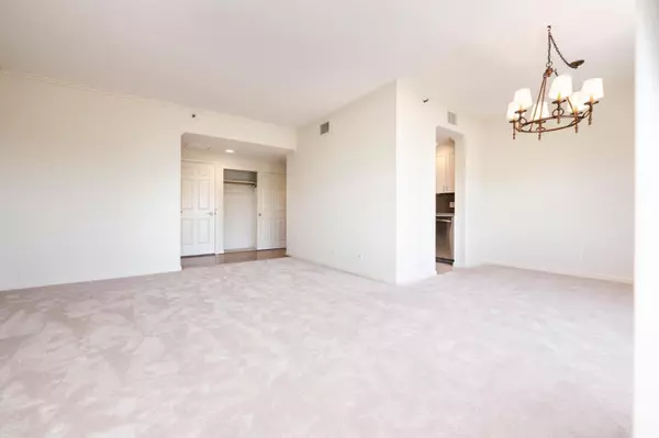 San Mateo, CA 94401,1 Baldwin Avenue #509