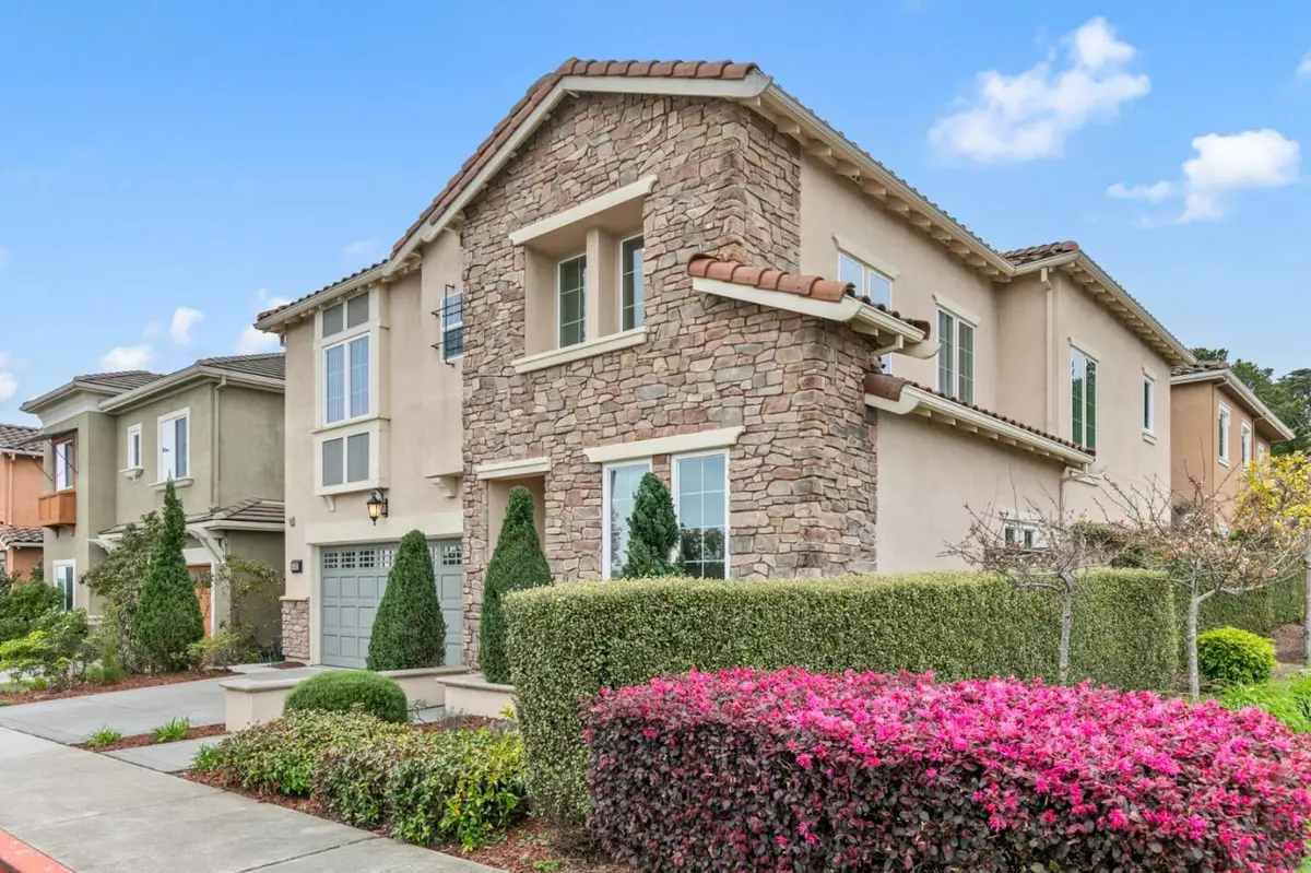 San Bruno, CA 94066,832 Skycrest Drive