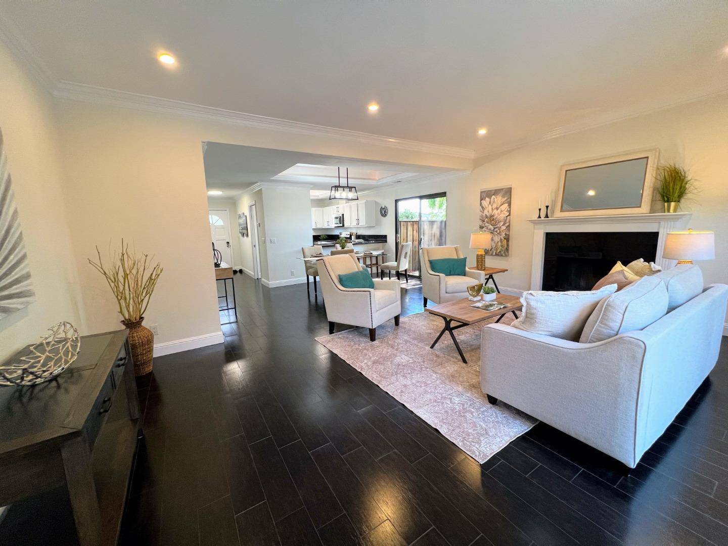 Foster City, CA 94404,801 Ram Lane