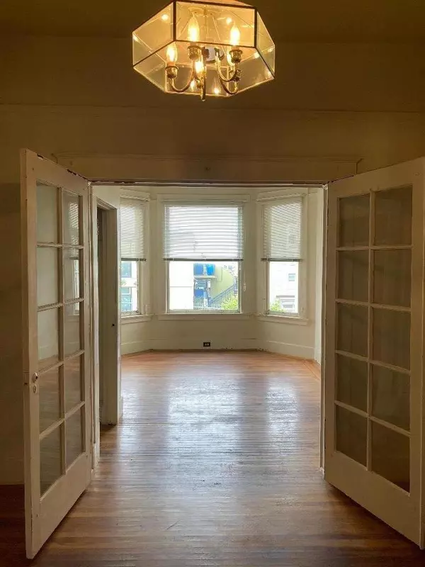 San Francisco, CA 94118,236 6th Avenue