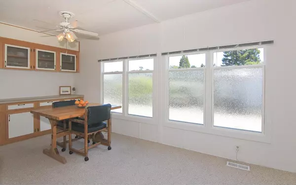 Santa Cruz, CA 95062,800 Brommer Street #34