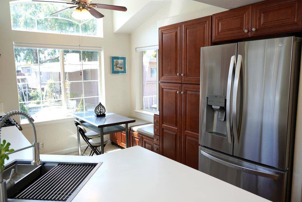 Los Gatos, CA 95032,14685 Oka Road #28
