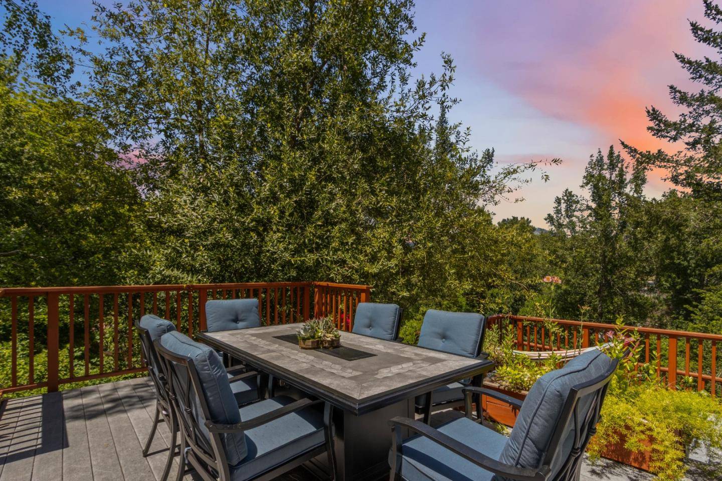Ben Lomond, CA 95005,333 Azalea Avenue