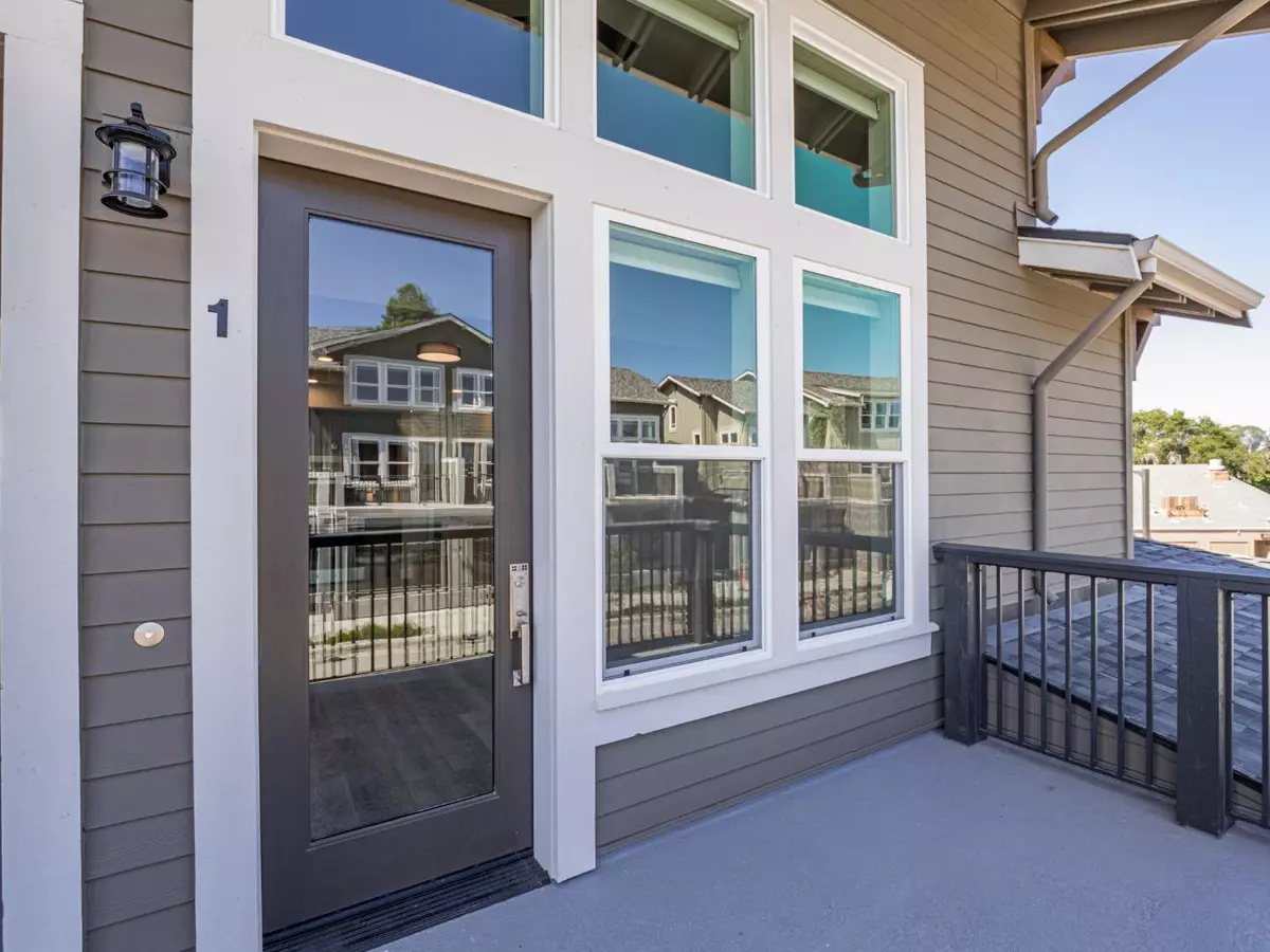 Aptos, CA 95003,116 Aptos Village Way #1