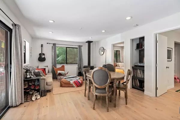 Los Gatos, CA 95033,2305 Bear Canyon Road