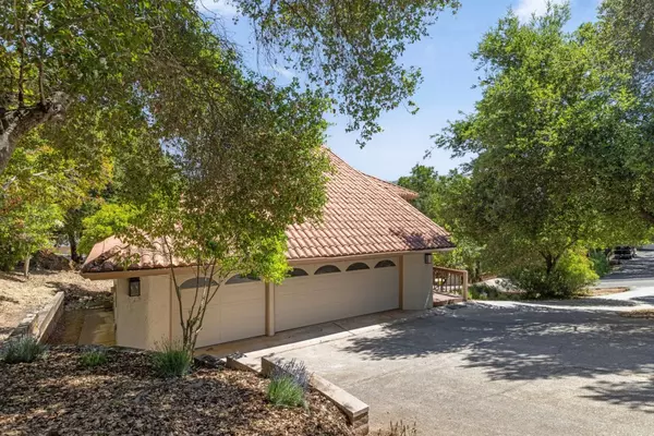 Morgan Hill, CA 95037,17710 Holiday Drive